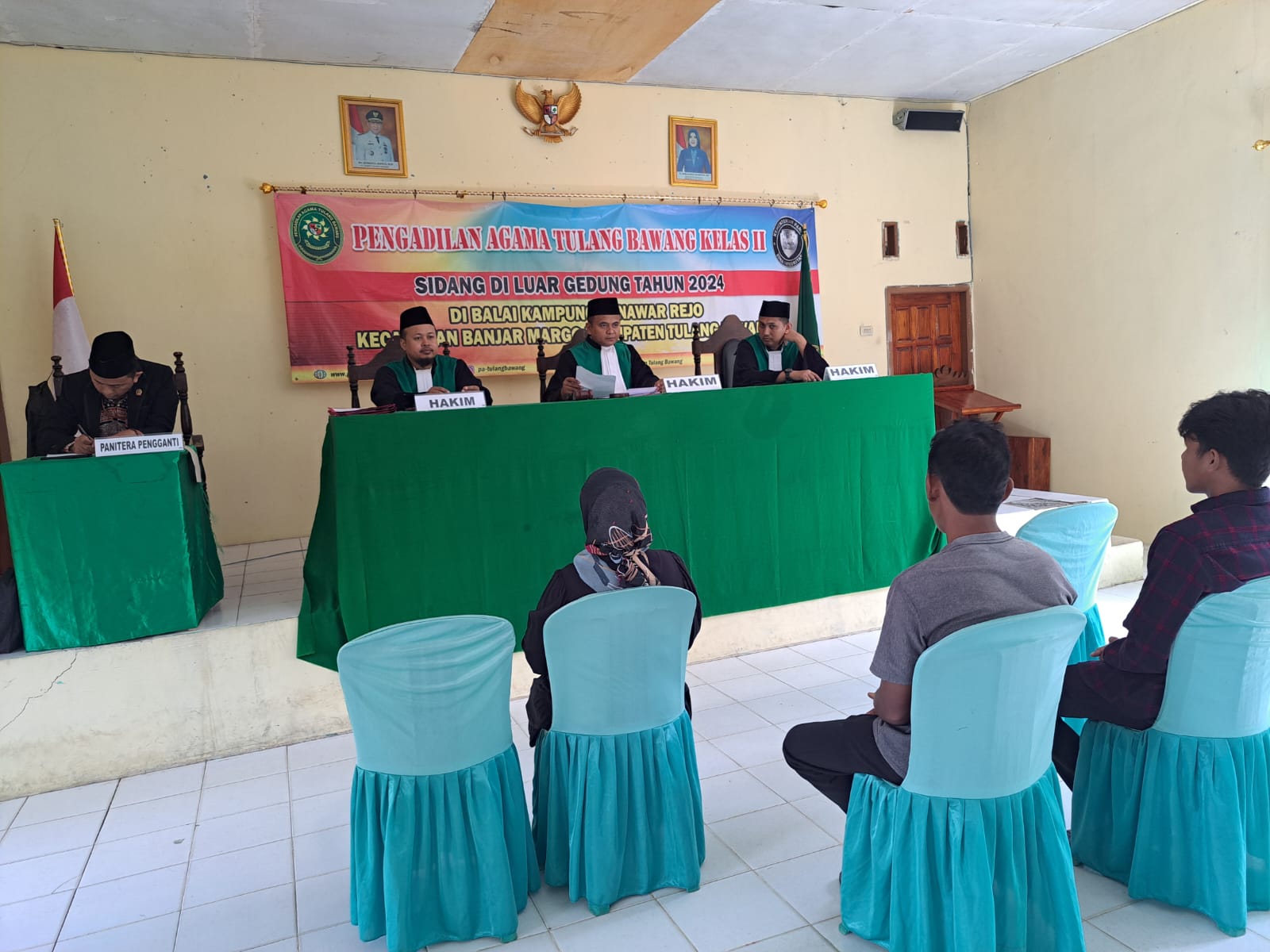 Hari Terakhir Sidang Luar Gedung Pengadilan Agama Tulang Bawang