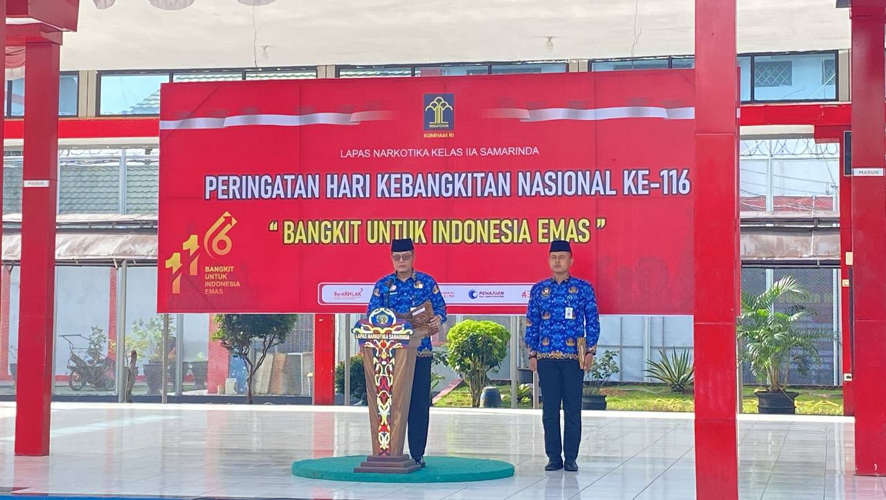 Bangkit Untuk Indonesia Emas, Hidayat Kalapas & Jajaran Gelar Upacara ...